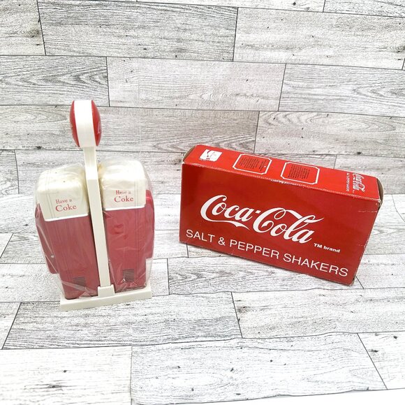 Brand New in Box Coca-Cola Salt and‎ Pepper Shakers - Picture 1 of 5